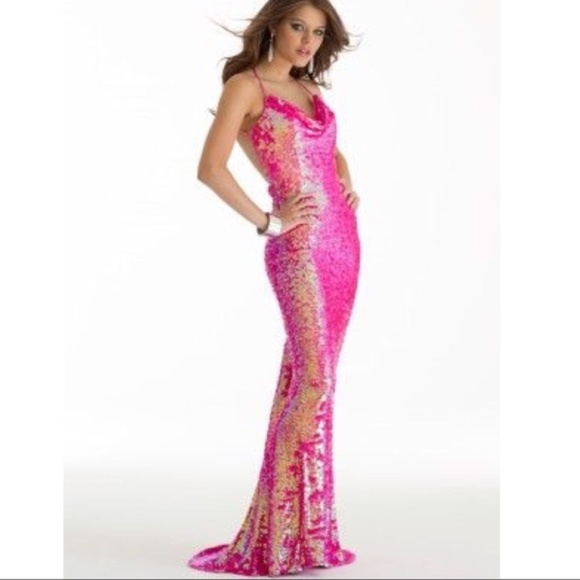 Camille La Vie Dresses & Skirts - STUNNING Camille La Vie pink sequin gown